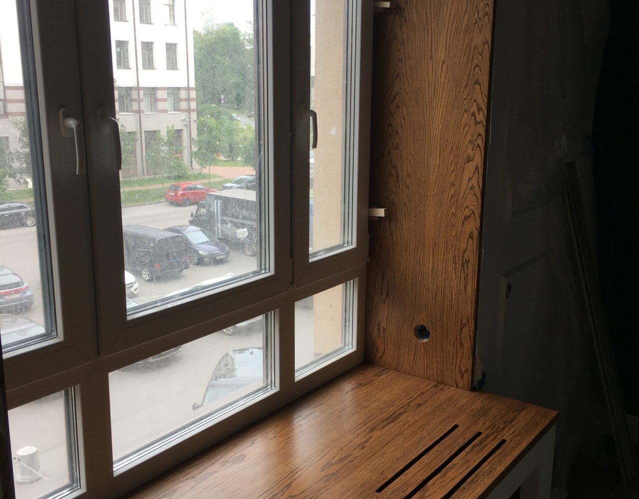 Откосы и подоконники из палубы дуба (2)