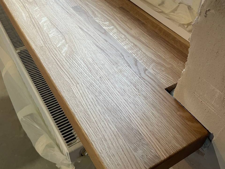 Подоконник из дуба под прозрачным маслом (15)