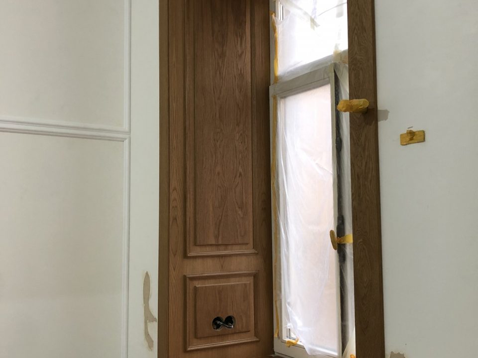 Откосы с подоконником из палубы дуба (2)