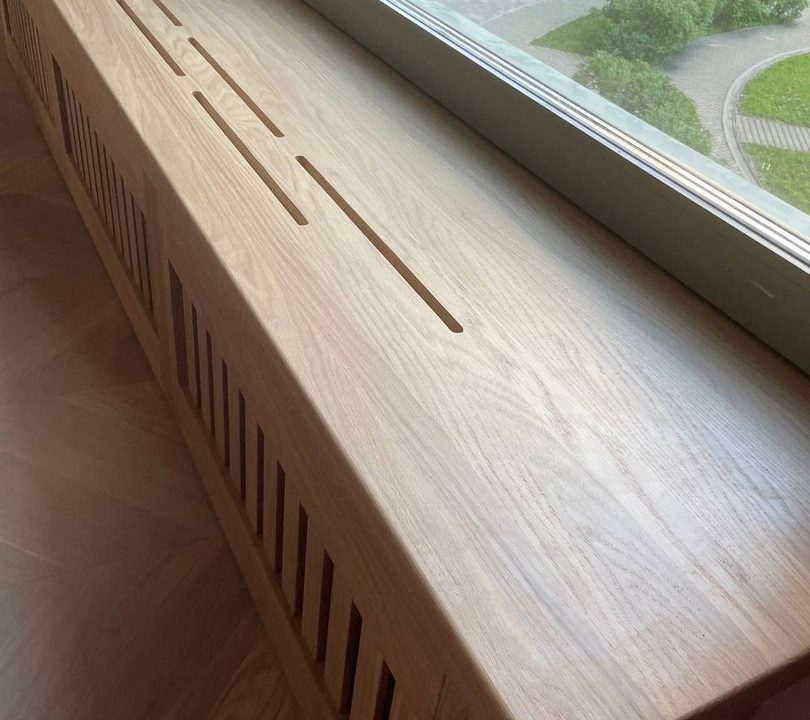Подоконник с экраном из цельноламельного дуба (3)