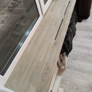 Подоконник из сращено ламельного белёного дуба экстра (1)