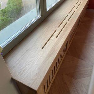 Подоконник с экраном из цельноламельного дуба (1)