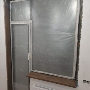 Подоконники из сращено ламельного дуба экстра, откосы из шпонированного дубом МДФ 11мм (7)