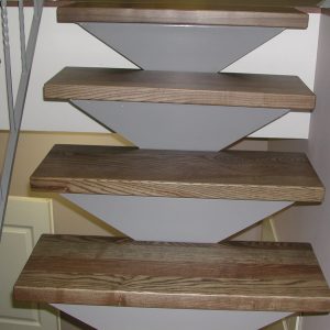 Ступени и площадки из ясеня цельно ламельного экстра (5)